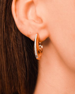 Renkli Taşlı Eşsiz Altın ve Elmas Mücevherler