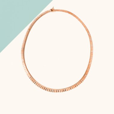 Renkli Taşlı Eşsiz Altın ve Elmas Mücevherler