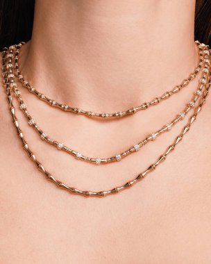 Şık ve Zarif Altın Elmas Mücevherler