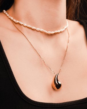 Büyüleyici Altın ve Elmas Gelinlik Takıları