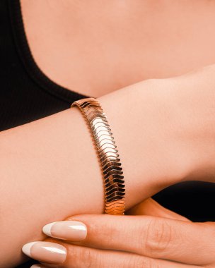 Büyüleyici Altın ve Elmas Gelinlik Takıları