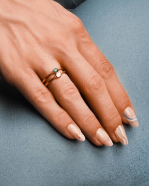 Elmas ve Altınla El Yapımı Lüks Mücevherler