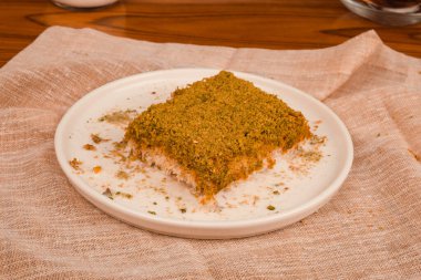 Ev yapımı Baklava 'nın Altın Çıtır Tabakları