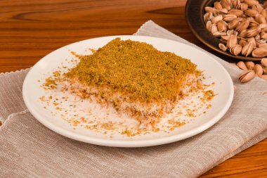 Ev yapımı Baklava 'nın Altın Çıtır Tabakları