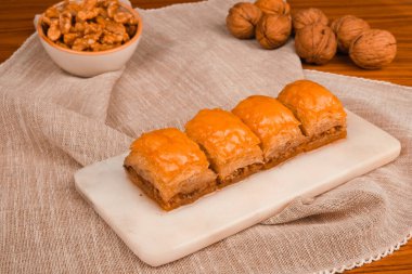 Taze Pişmiş Baklava Parçalarının Yakın Çekimi