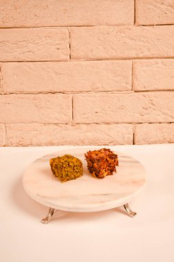 Geleneksel Pazar Ayarlarında Otantik El Yapımı Lokum