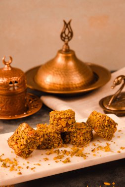 Gül aromalı Türk Lokumu Pistachio Dolgulu