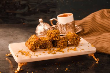 Gül aromalı Türk Lokumu Pistachio Dolgulu