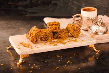 Gül aromalı Türk Lokumu Pistachio Dolgulu