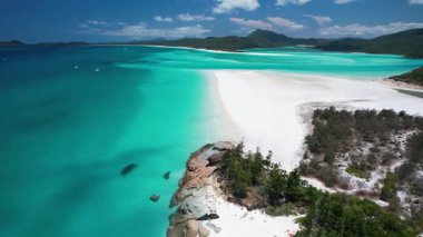 Hill Körfezi 'nin havadan görünüşü, WhitSunday Queensland Avustralya. Yüksek kalite 4k görüntü