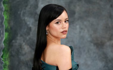  Jenna Ortega, 29 Ağustos 2024 'te İngiltere' nin Londra kentinde Leicester Meydanı 'ndaki Sinema Dünyası' nda Beetlejuice UK Premiere 'e katılır..