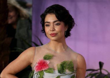 Auli 'i Cravalho, 11 Kasım 2024' te Londra, İngiltere 'deki Cineworld Leicester Meydanı' ndaki Moana 2 UK galasına katılır..