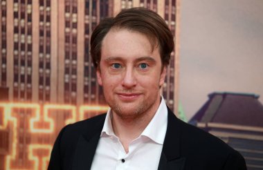  Gabriel Sherman, 15 Ekim 2024 'te Londra' daki The Royal Festival Hall 'da düzenlenen 68. BFI Londra Film Festivali sırasında Çırak Manşet Galası' na katılır..