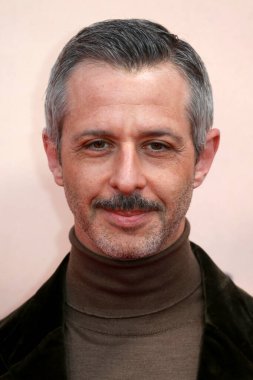 Jeremy Strong, 15 Ekim 2024 'te Londra' daki The Royal Festival Hall 'da düzenlenen 68. BFI Londra Film Festivali sırasında Çırak Manşet Galası' na katılır..
