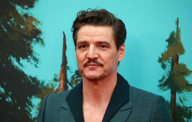 Pedro Pascal, İngiltere 'nin başkenti Londra' da 13 Ekim 2024 'te The Royal Festival Hall' da düzenlenen 68. BFI Londra Film Festivali sırasında Vahşi Robot Manşet Galasına katılır..