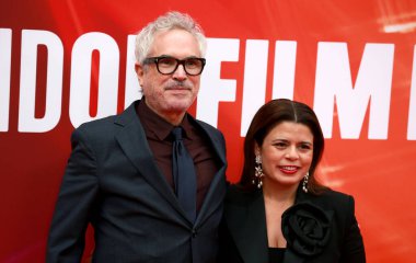 Alfonso Cuaron ve Gabriela Rodriguez, 10 Ekim 2024 'te İngiltere' nin başkenti Londra 'daki The Royal Festival Hall' da düzenlenen 68..