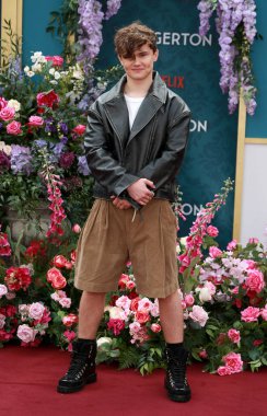 Will Tilston, Bridgerton Sezon 3 Bölüm 2 'nin 12 Haziran 2024' te Londra 'daki Odeon Luxe Leicester Meydanı' ndaki özel gösterimine katılıyor..