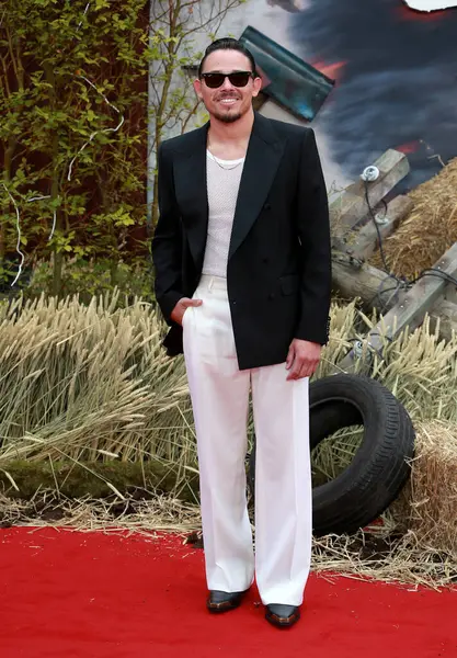 Anthony Ramos Martinez, İngiltere 'nin başkenti Londra' da 8 Temmuz 2024 'te Cineworld Leicester Meydanı' nda Twisters Avrupa Premiere 'e katılır..