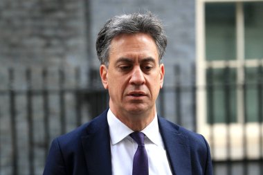 İngiltere Enerji Güvenlik Bakanı Ed Miliband, 26 Mart 2025 'te Londra, İngiltere' deki kabine toplantısından sonra Downing Caddesi 10 numaradan ayrıldı..