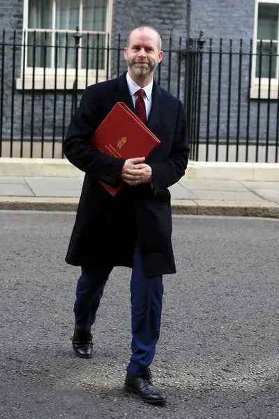 Jonathan Reynolds, İngiltere Ticaret ve Ticaret Bakanı 26 Mart 2025 'te Londra, İngiltere' deki bir kabine toplantısından sonra 10 Downing Street 'ten ayrıldı..