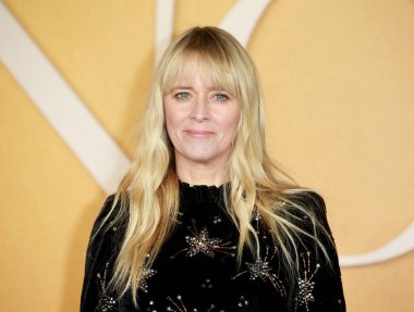 Edith Bowman, 7 Aralık 2021 'de Londra, İngiltere' de bulunan Odeon Luxe Leicester Meydanı 'ndaki Cyrano' nun İngiltere prömiyerine katılır..