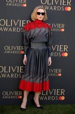 Cate Blanchett, The Royal Albert Hall 'da The Olivier Ödülleri 2025' e 06 Nisan 2025 'te Londra, İngiltere' de katılmıştır..