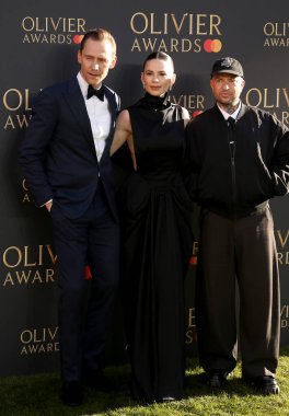 Tom Hiddleston, Hayley Atwell ve Jamie Lloyd, Londra 'daki Royal Albert Hall 2025 Olimpiyat Ödülleri' ne katıldılar..