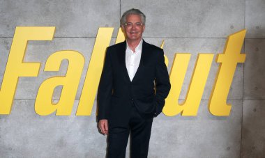 Kyle MacLachlan, İngiltere Radyoaktif Serpinti 'nin 4 Nisan 2024' te Londra, İngiltere 'deki televizyon merkezinde özel gösterimine katılır.. 