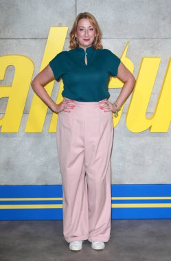 Maggie Service, İngiltere Radyoaktif Serpinti Radyoaktif Serpinti 'nin 4 Nisan 2024' te Londra, İngiltere 'deki özel gösterimine katılır.. 