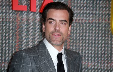 Daniel Ings, 5 Mart 2024 'te Londra' da Royal Drury Lane Tiyatrosu 'nda The Gentlemen' in UK Series Global Prömiyeri 'ne katılır..