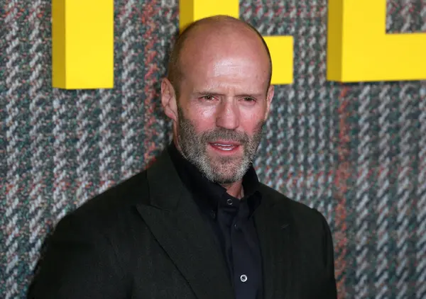 Jason Statham, 2005 Mart 2024 'te Londra' da Royal Drury Lane Tiyatrosu 'nda The Gentlemen' in UK Series Global Prömiyeri 'ne katılıyor..