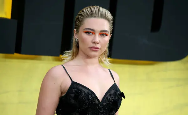 Florence Pugh 22 Nisan 2025 'te Londra, İngiltere' deki Cineworld Leicester Meydanı 'nda düzenlenen Thunderbolts UK özel gösterimine katıldı..