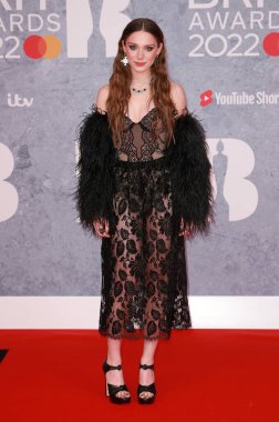 Holly Humberstone, 2022 BRIT Ödülleri 'ne 8 Şubat 2022' de Londra, İngiltere 'deki The O2 Arena' da katıldı..