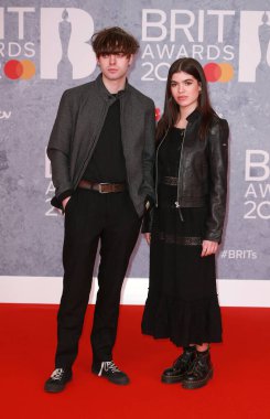 Lennon Gallagher ve Molly Fas 2022 BRIT Ödülleri 'ne 8 Şubat 2022' de Londra 'da The O2 Arena' da katıldılar..