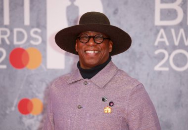 Ian Wright, 2022 BRIT Ödülleri 'ne 8 Şubat 2022' de Londra, İngiltere 'deki The O2 Arena' da katıldı..