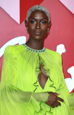 Jodie Turner-Smith, The Moda Ödülleri 2022 'de The Royal Albert Hall' da 5 Aralık 2022 'de Londra, İngiltere' de katılmıştır..