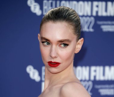 Vanessa Kirby, 10 Ekim 2022 'de İngiltere' nin başkenti Londra 'daki Southbank Centre' da The Son UK galasına katılır..