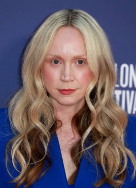 Gwendoline Christie, 10 Ekim 2022 'de İngiltere' nin başkenti Londra 'daki Southbank Centre' da The Son UK galasına katılır..