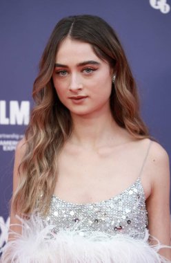 Raffey Cassidy, İngiltere Kraliyet Festivali Salonu 'ndaki Beyaz Gürültü' nün galasına 6 Ekim 2022 'de Londra, İngiltere' de katılır..