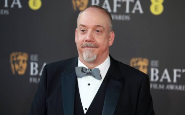 Paul Giamatti, 18 Şubat 2024 'te Londra' daki The Royal Festival Hall 'da düzenlenen 2024 EE BAFTA Film Ödülleri' ne katılmıştır..