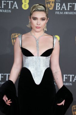 Florence Pugh, 18 Şubat 2024 tarihinde Londra 'daki Royal Festival Hall' da düzenlenen 2024 EE BAFTA Film Ödülleri 'ne katılmıştır..