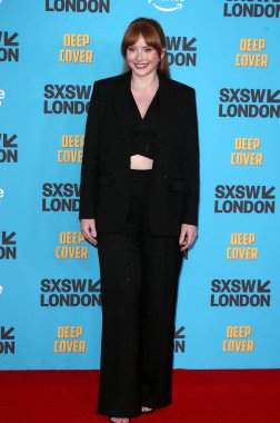 Bryce Dallas Howard, 4 Haziran 2025 tarihinde Londra, İngiltere 'de bulunan Barbican Centre' da yapılan Derin Kapaklı Dünya Prömiyeri 'ne katılmıştır..