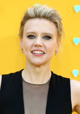 Kate McKinnon, 18 Haziran 2019 'da Londra, İngiltere' de bulunan Odeon Luxe Leicester Meydanı 'nda dün İngiltere' nin galasına katılır..