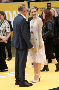 Danny Boyle ve Lily James, 18 Haziran 2019 'da İngiltere' nin Londra kentinde bulunan Odeon Luxe Leicester Meydanı 'nda düzenlenen 