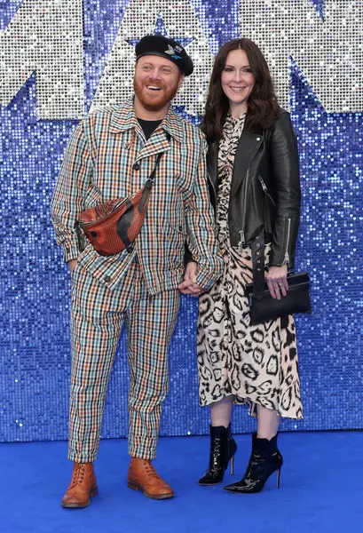 Leigh Francis ve Jill Carter 20 Mayıs 2019 'da Londra, İngiltere' deki Odeon Leicester Meydanı 'ndaki Rocketman UK galasına katıldılar..