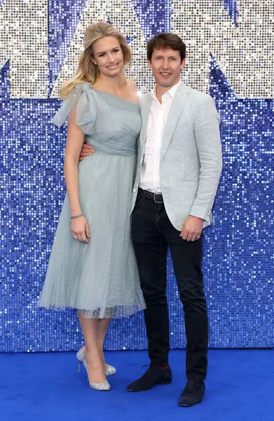 Sofya Wellesley ve James Blunt, 20 Mayıs 2019 'da Londra, İngiltere' deki Odeon Leicester Meydanı 'ndaki Rocketman UK Premiere' e katıldılar..