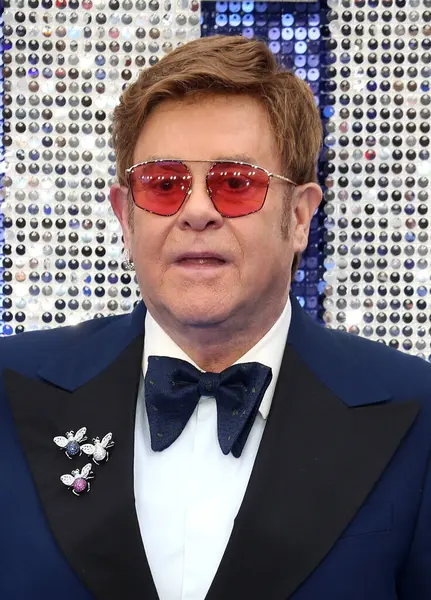 Elton John, 20 Mayıs 2019 'da Londra, İngiltere' deki Odeon Leicester Meydanı 'ndaki Rocketman UK Premiere' e katılır..