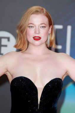 Sarah Snook, İngiltere 'nin başkenti Londra' da 15 Ekim 2021 'de The Royal Festival Hall' da düzenlenen 65..