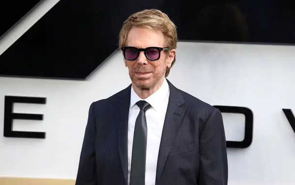 Jerry Bruckheimer 23 Haziran 2025 'te Londra, İngiltere' deki Cineworld Leicester Meydanı 'ndaki F1 Avrupa Film galasına katılır..