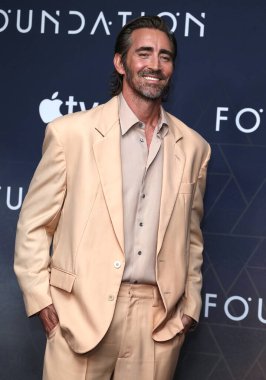 Lee Pace, 26 Haziran 2025 'te Londra, İngiltere' de bulunan Ham Yard Oteli 'nde üçüncü sezon fotoğraf çekimine katılır..